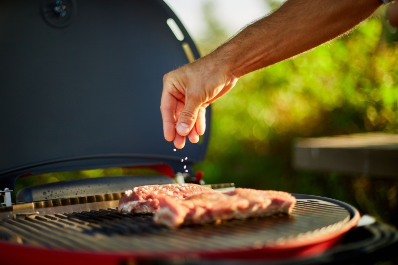 grilling-meat
