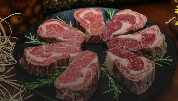 Grilling red meats-bg-img