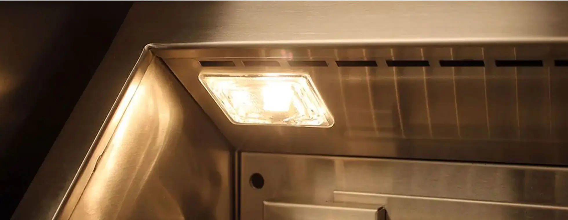 Alfresco Lighting & Handling