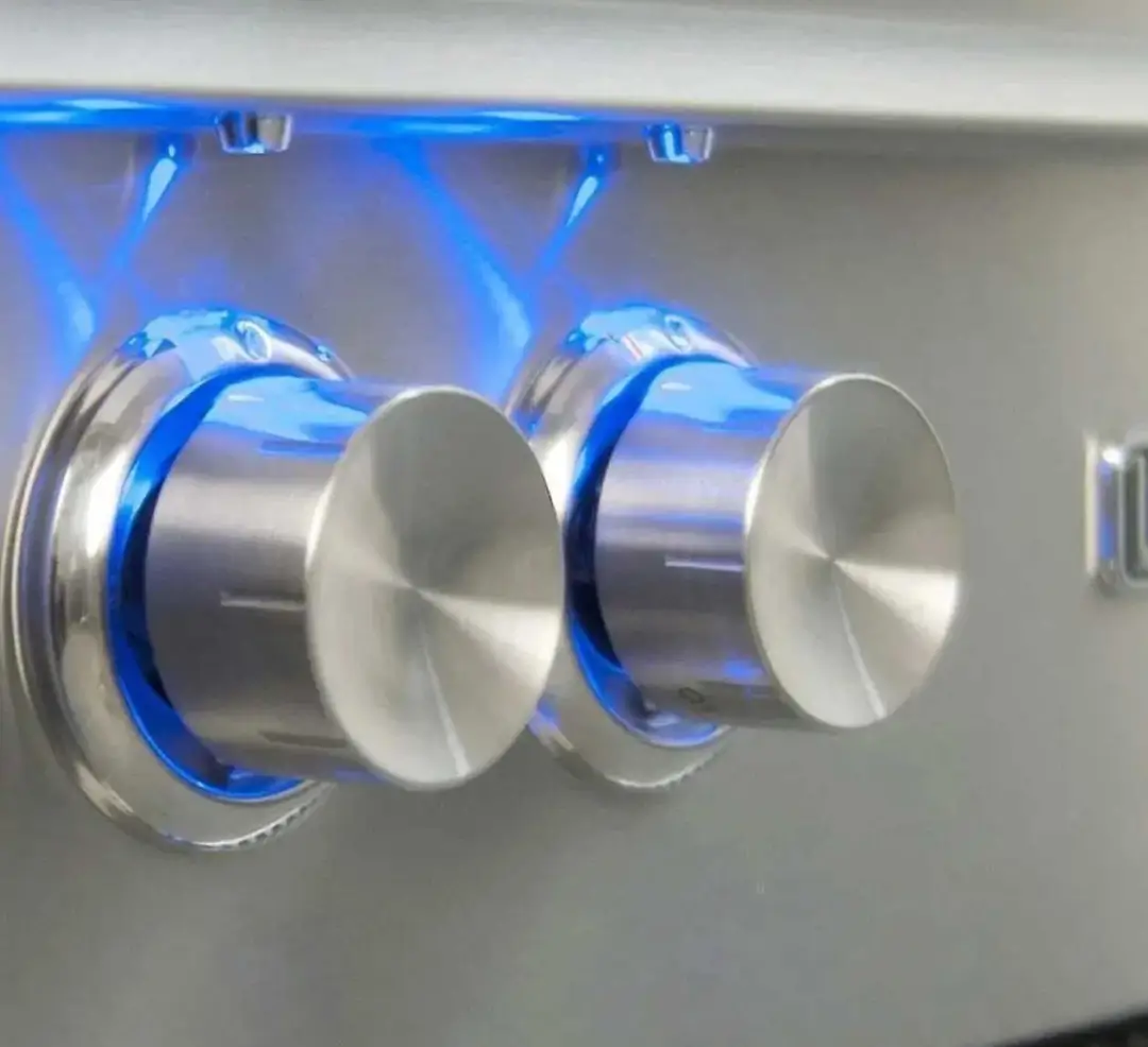 LED-illuminated control knobs