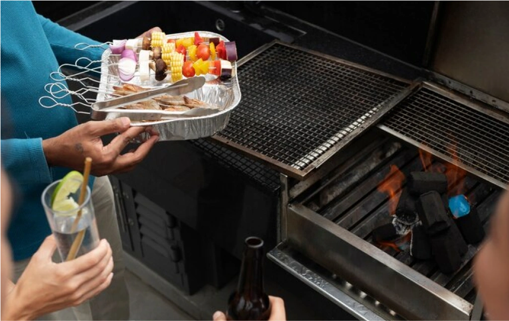 Total BTU Output & Heat Retention-Alfresco-vs-Fire-Magic-Grill-1