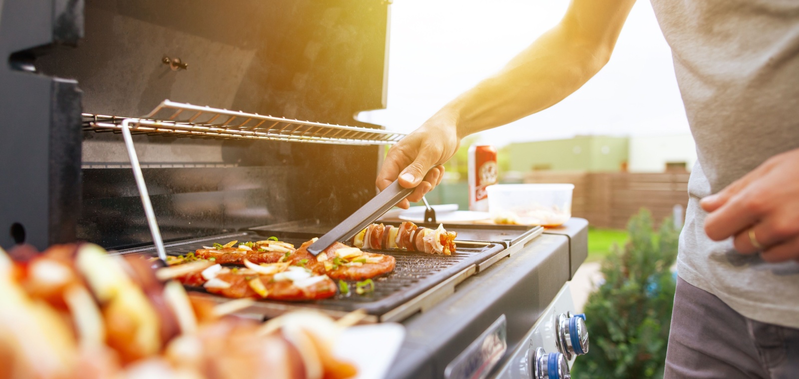 charcoal-vs-gas-cooking-gas