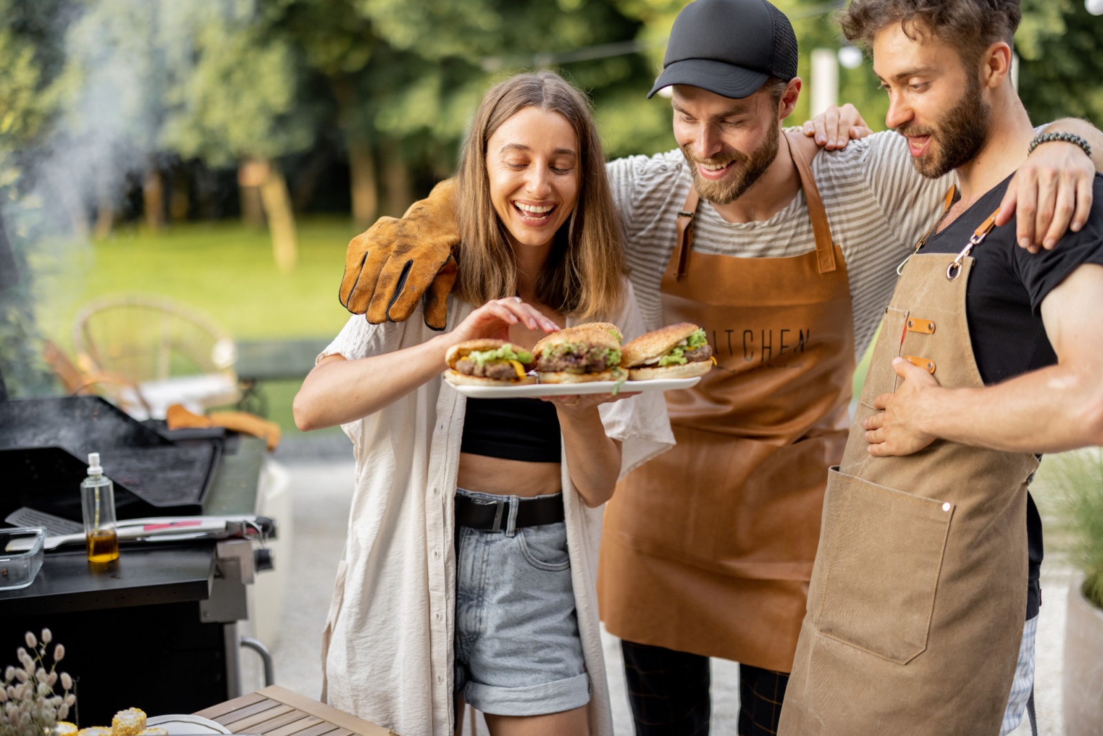 charcoal-vs-gas-pros-cons-gas