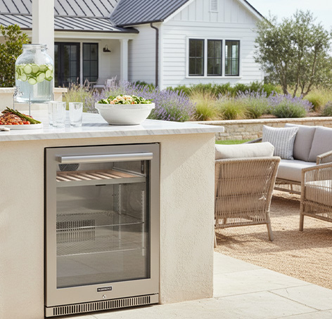 outdoor kitchen beverage cooler