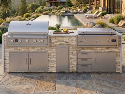 Big Ridge Waterfall 10 Ft Outdoor Kitchen Island with Blaze LTE PRO 40" Gas Grill and 40" Griddle, Granite Countertop with Waterfall Granite Sides