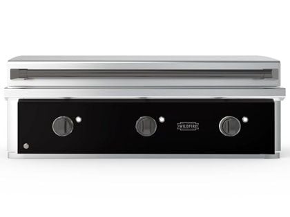 Wildfire Ranch Pro 42-Inch 3-Burner 304 Black Stainless Steel Griddle - Chrome Black Accents