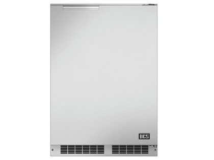 DCS 24-Inch 5.3 Cu. Ft. Right Hinge Outdoor Rated Compact Refrigerator