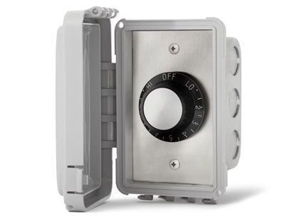 Infratech 120V Single Input Regulator Stainless Steel Flush Mount Plate With Deep Gang Box And Waterproof Cover 