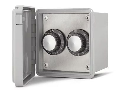 Infratech 240V Double Input Regulator Stainless Steel Surface Mount Plate With Deep Gang Waterproof Box And Cover
