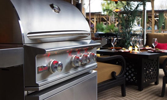 BBQ Grills, Smokers & Outdoor Kitchens  Transform Your Backyard - Grillio. com