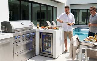 Outdoor Kitchens